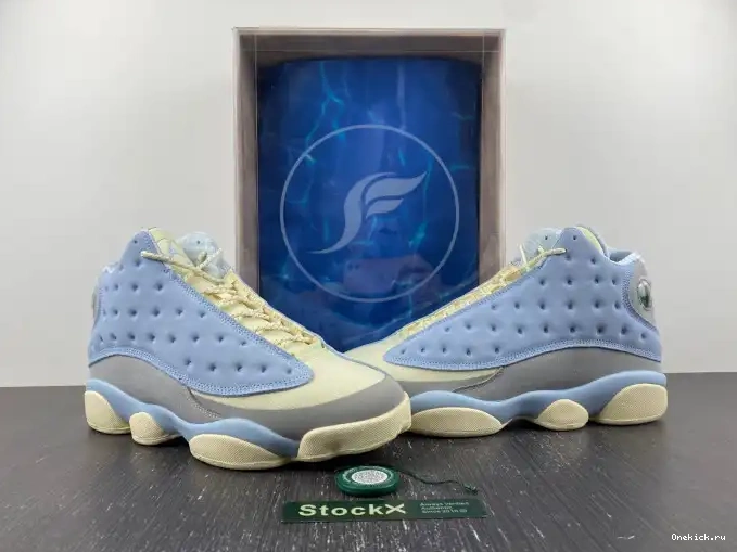 One Kick 13 Jordan SoleFly Retro DX5763-100 0701